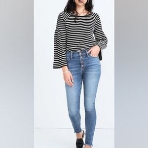 Madewell 10" High-Rise Button fly Skinny Frayed Jeans